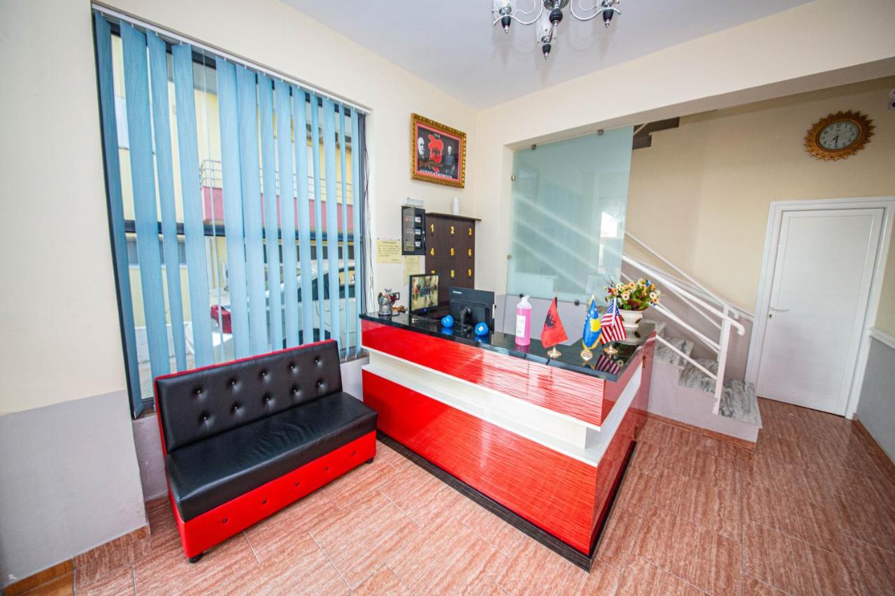 Hotel Primavera Sarande Ngoại thất bức ảnh