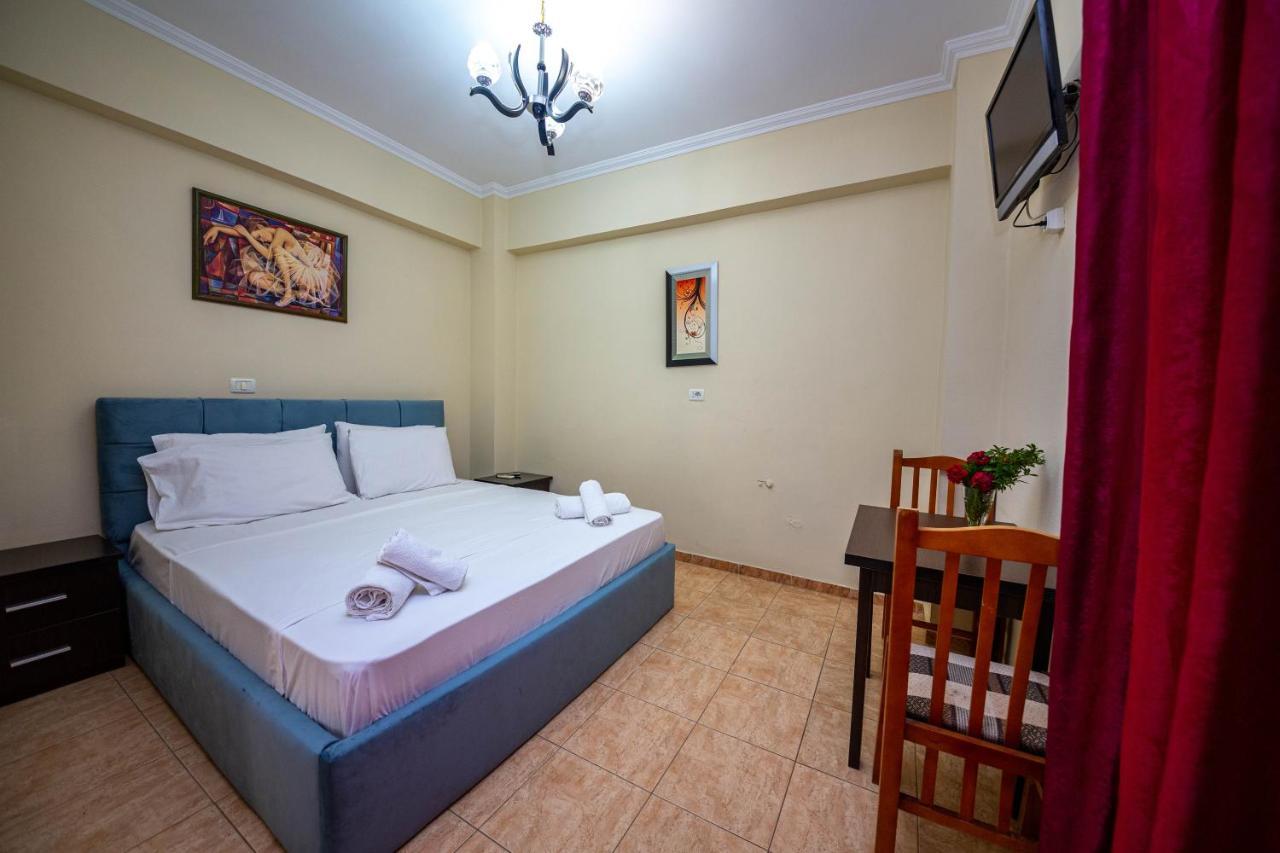 Hotel Primavera Sarande Ngoại thất bức ảnh