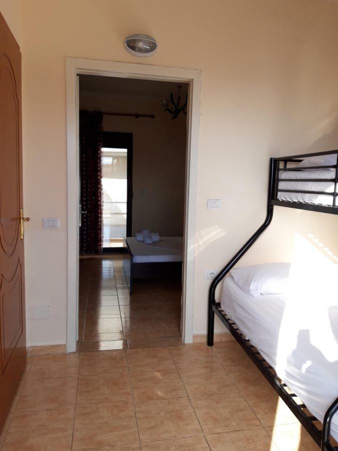Hotel Primavera Sarande Ngoại thất bức ảnh