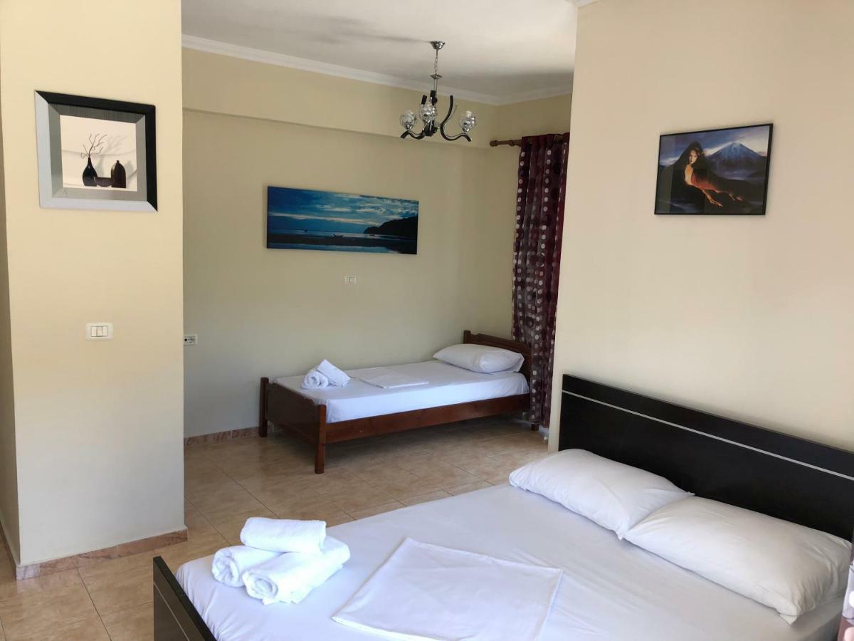 Hotel Primavera Sarande Ngoại thất bức ảnh